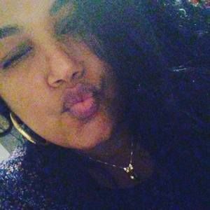 Meet your Posher, Sugey